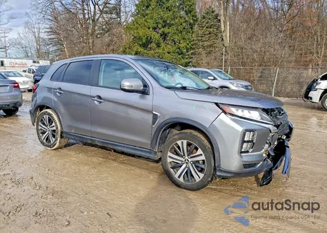 2020 Mitsubishi Outlander Sport Se z USA, uszkodzony, nr VIN JA4AP4AU6LU016168